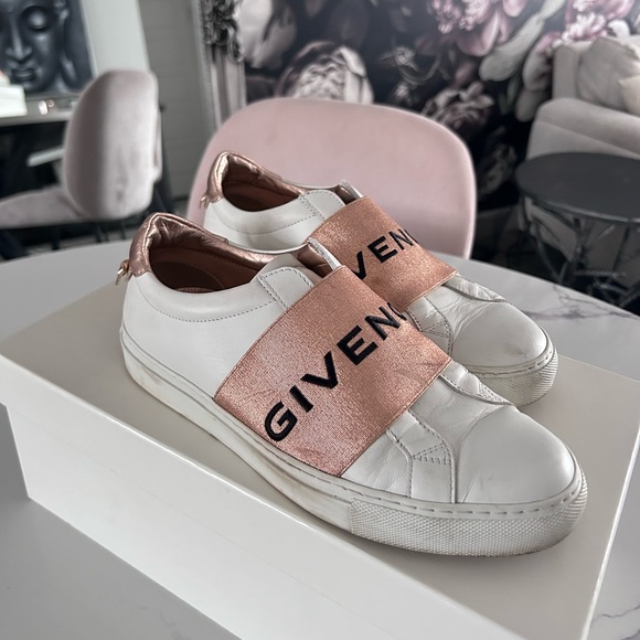 Givenchy rose gold sneakers - Picture 1 of 4